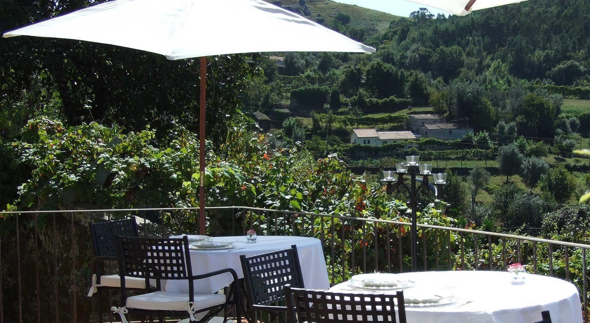 Boutique Hotel Solar Dos Anjos วีเอย์รา ดู มีโญ ภายนอก รูปภาพ